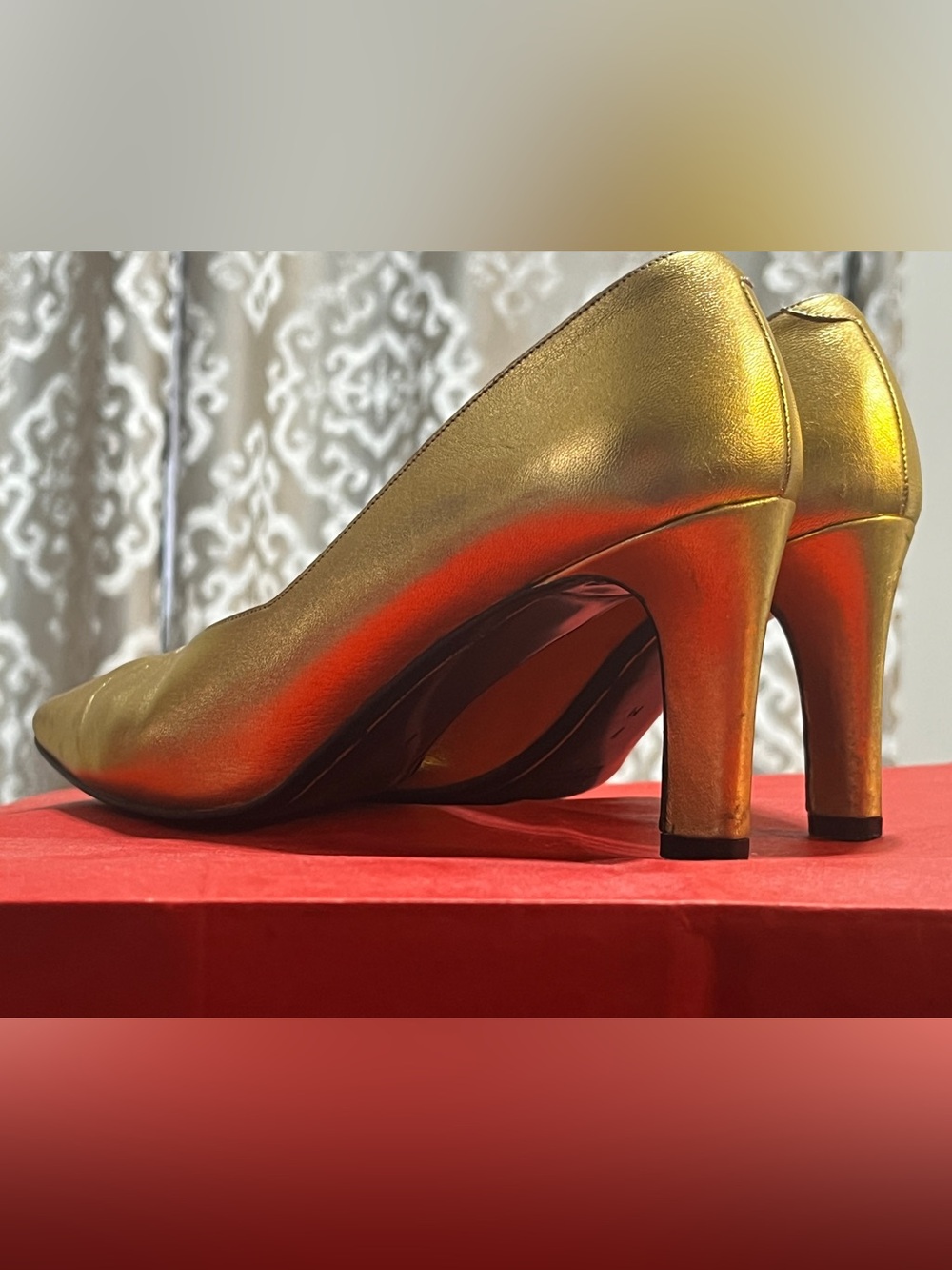 Anne Klein Metallic Gold Pointed-Toe Mid Heels. - Picture 5 of 9
